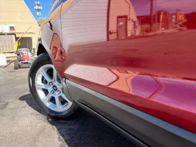 Photo of 2019 Ruby Red Metallic Tinted Clearcoat Ford EcoSport