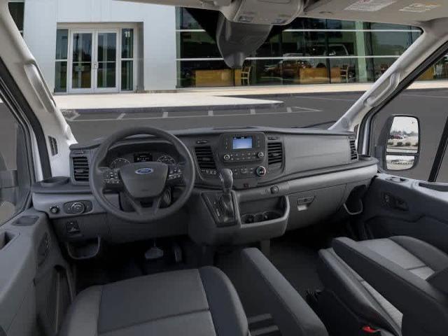 Photo of 2025 Oxford White Ford Transit-250