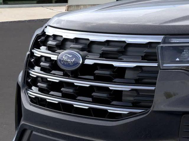 Photo of 2025 Agate Black Metallic Ford Explorer