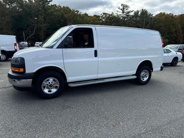 2022 GMC Savana 2500