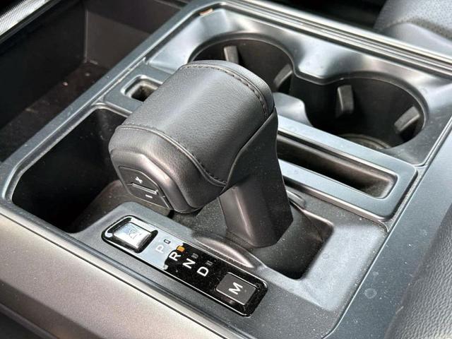 Photo of 2024 Agate Black Metallic Ford F-150