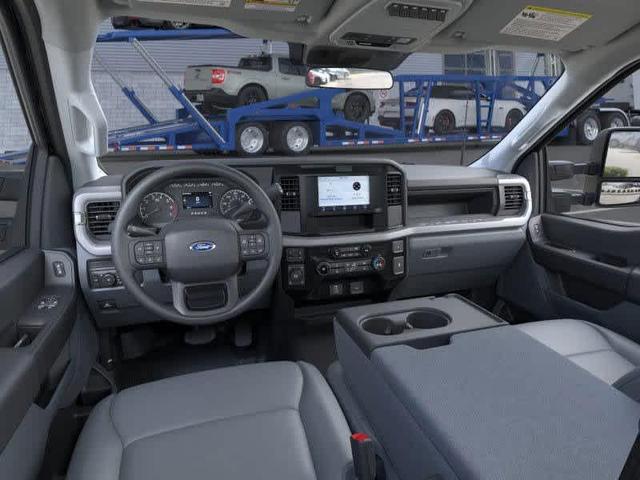 Photo of 2025 Antimatter Blue Metallic Ford F-350