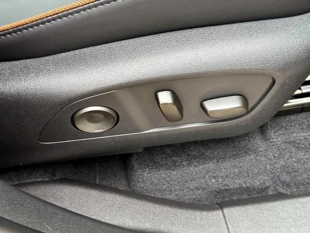Photo of 2024 Black GMC Acadia