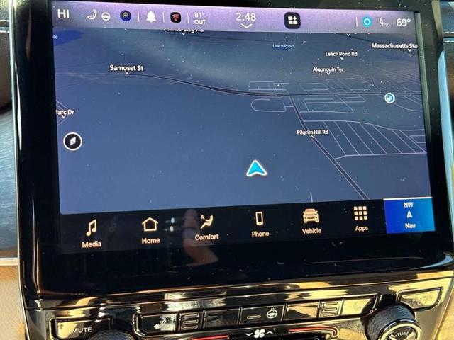 Photo of 2024 Metallic Jeep Grand Cherokee