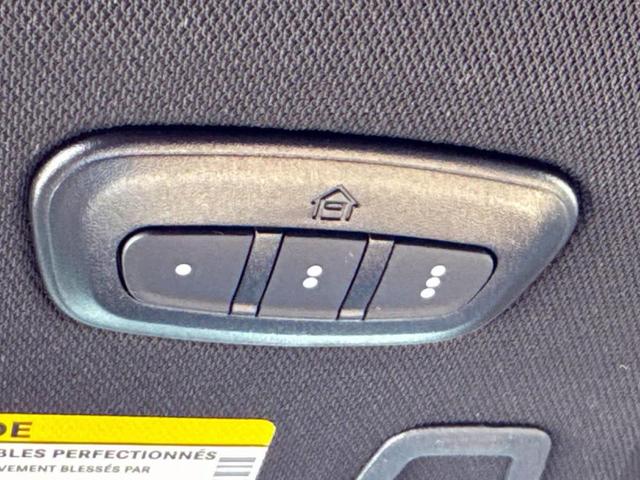 Photo of 2024 Metallic Jeep Grand Cherokee