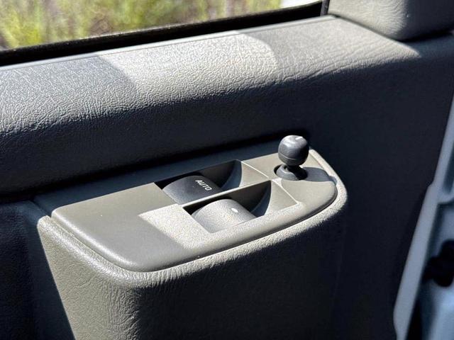 Photo of 2024 Summit White Chevrolet Express 2500