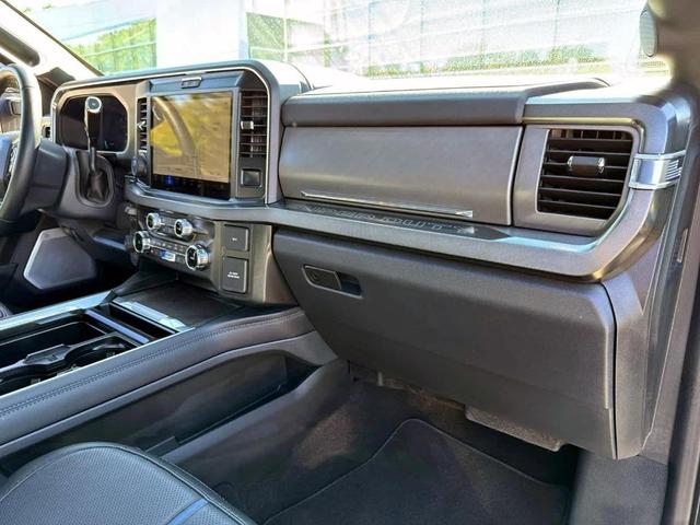 Photo of 2025 Agate Black Metallic Ford F-250
