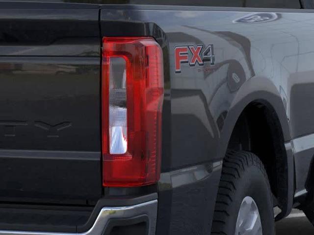 Photo of 2025 Agate Black Metallic Ford F-350