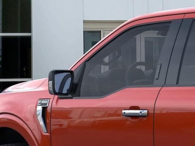 Photo of 2023 Hot Pepper Red Metallic Tinted Clearcoat Ford F-150