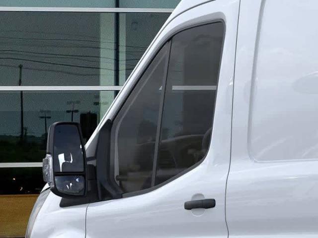 Photo of 2025 Oxford White Ford Transit-250