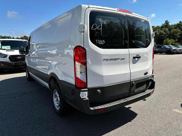 Photo of 2025 Oxford White Ford Transit-250