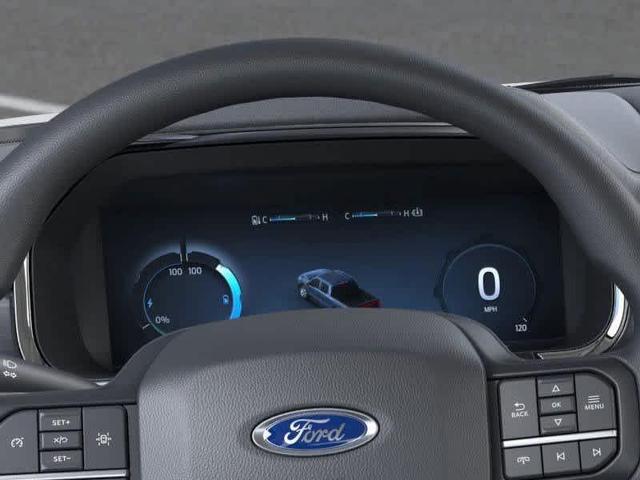 Photo of 2025 Oxford White Ford F-150 Lightning