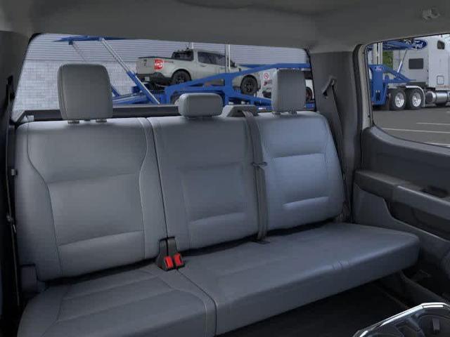 Photo of 2025 Oxford White Ford F-150 Lightning