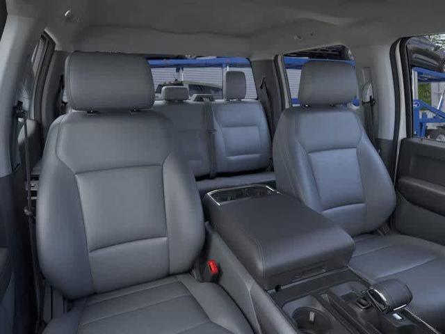 Photo of 2025 Oxford White Ford F-150 Lightning