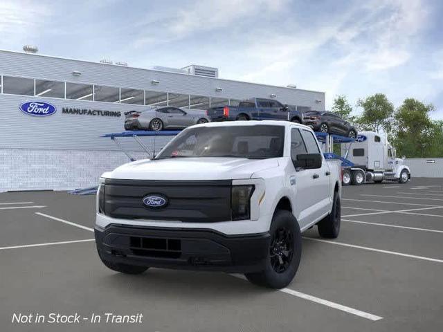 Photo of 2025 Oxford White Ford F-150 Lightning