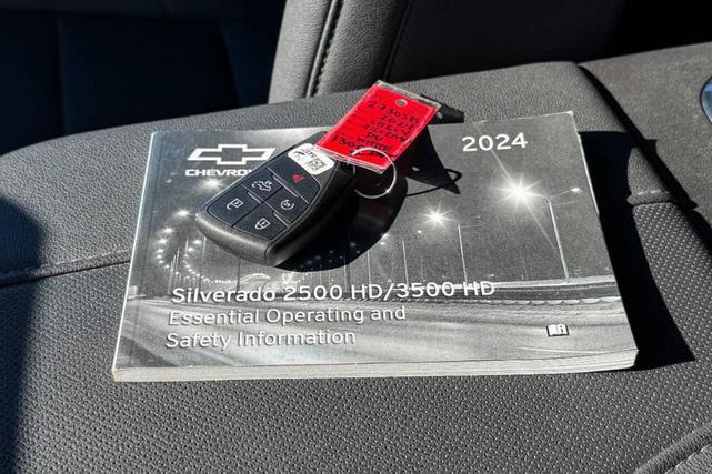 Photo of 2024 White Chevrolet Silverado 2500