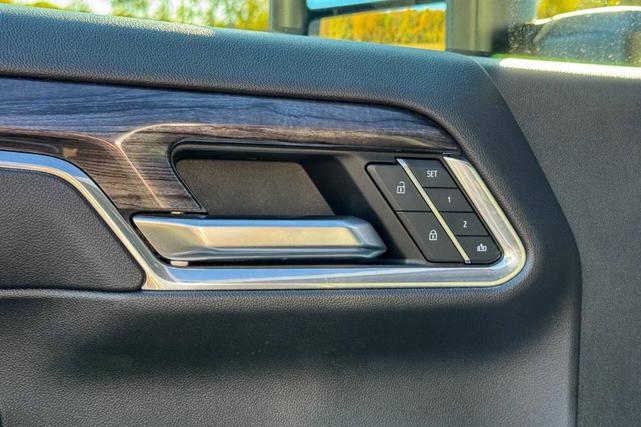 Photo of 2024 White Chevrolet Silverado 2500