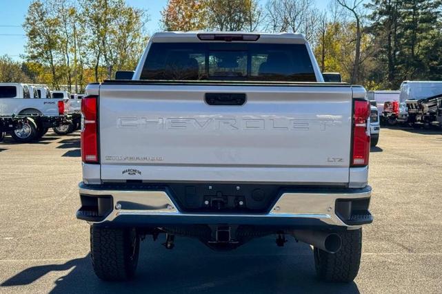 Photo of 2024 White Chevrolet Silverado 2500