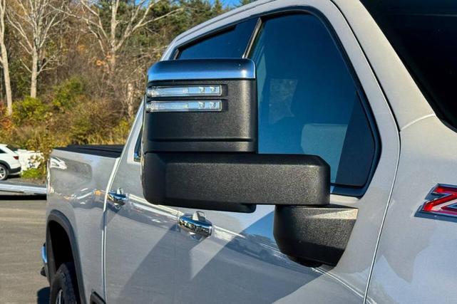 Photo of 2024 White Chevrolet Silverado 2500