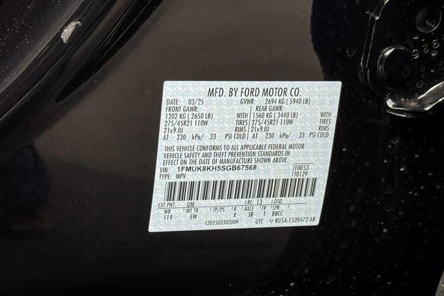 Photo of 2025 Black Ford Explorer