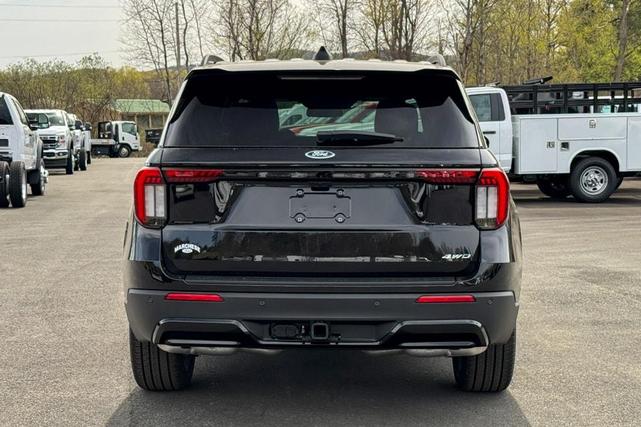 Photo of 2025 Black Ford Explorer