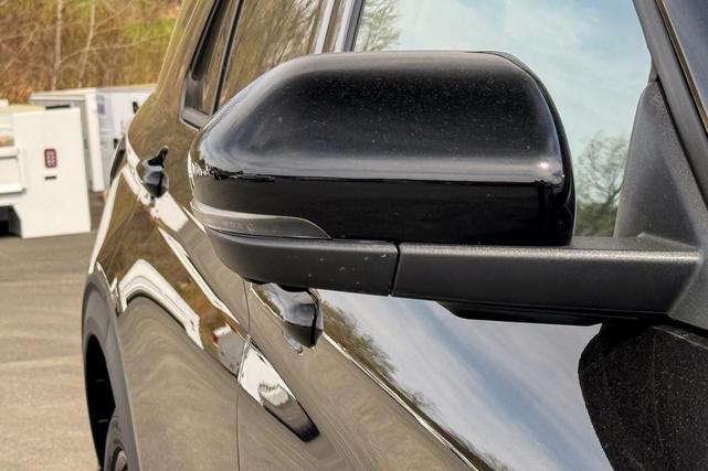 Photo of 2025 Black Ford Explorer