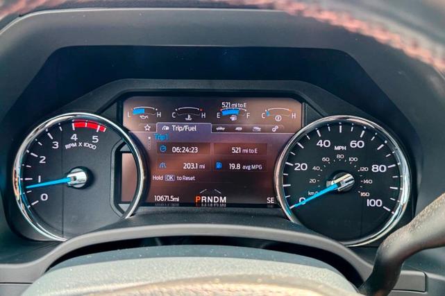 Photo of 2022 Black Ford F-350