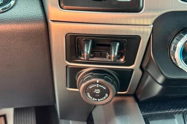 Photo of 2022 Black Ford F-350