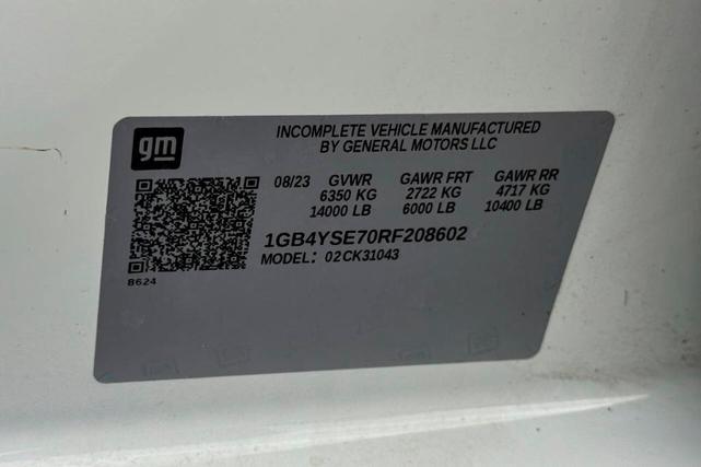 Photo of 2024 White Chevrolet Silverado 3500