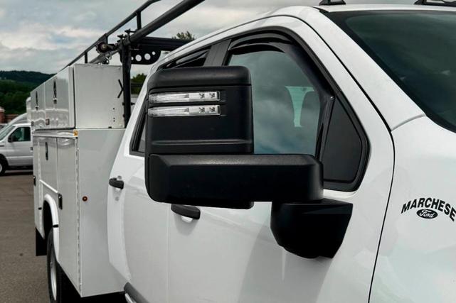 Photo of 2024 White Chevrolet Silverado 3500