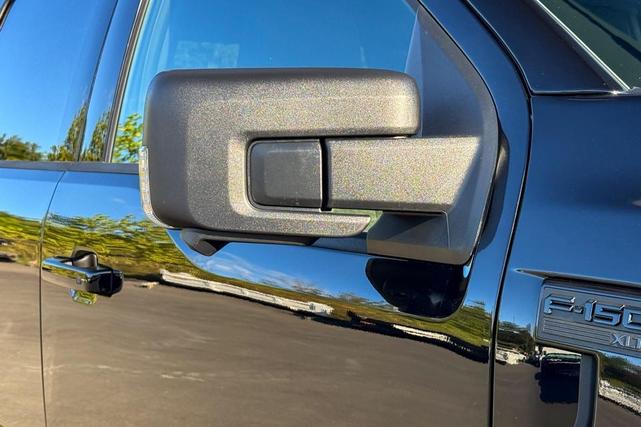 Photo of 2025 Black Ford F-150