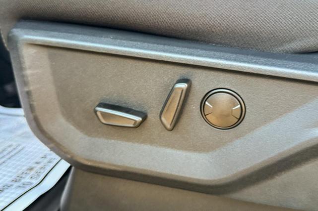 Photo of 2025 Black Ford F-150