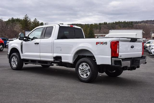 Photo of 2025 White Ford F-350