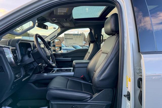 Photo of 2025 White Ford F-350