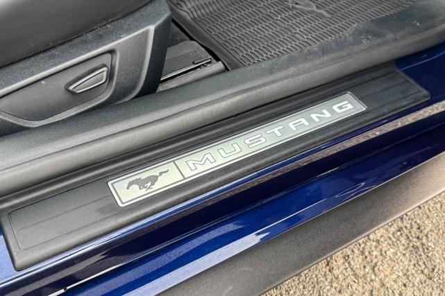 Photo of 2020 Blue Ford Mustang