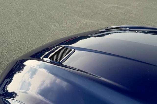Photo of 2020 Blue Ford Mustang
