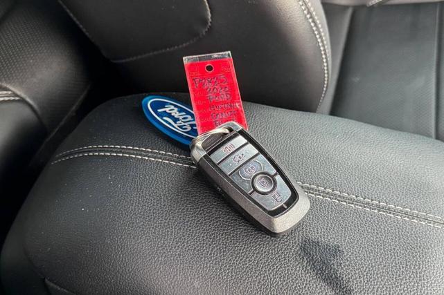 Photo of 2020 Blue Ford Mustang