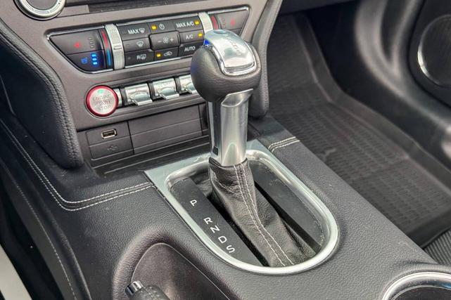 Photo of 2020 Blue Ford Mustang