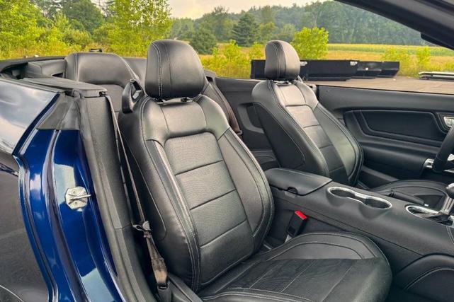 Photo of 2020 Blue Ford Mustang