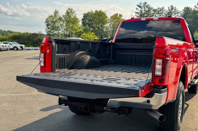 Photo of 2022 Red Ford F-350