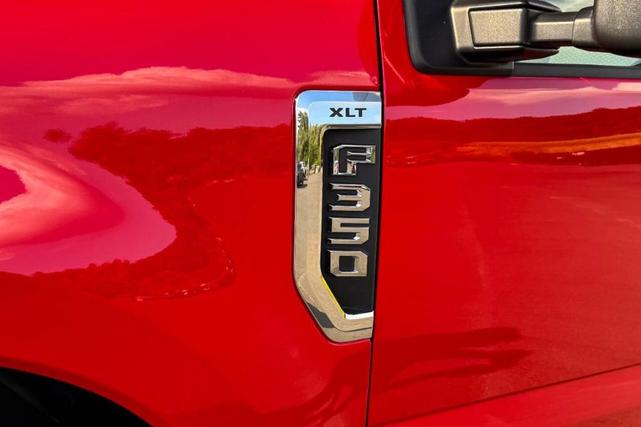 Photo of 2022 Red Ford F-350