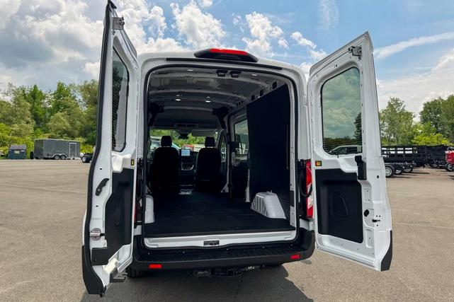 Photo of 2025 White Ford Transit-350