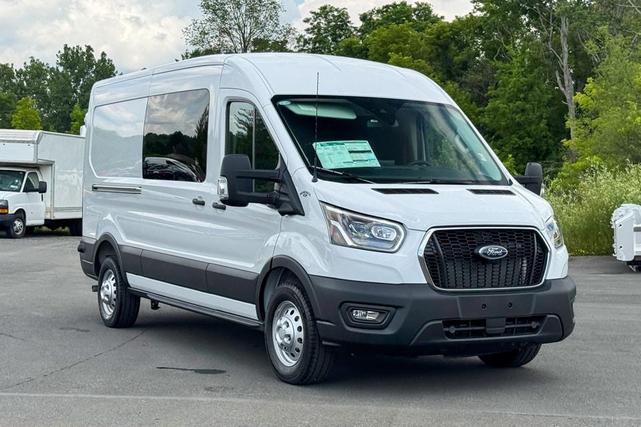 Photo of 2025 White Ford Transit-350