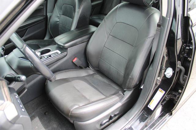 Photo of 2019 Super Black Nissan Altima