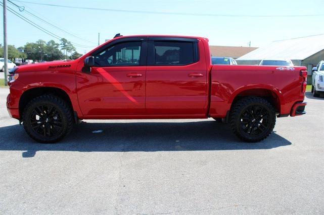 Photo of 2022 Red Hot Chevrolet Silverado 1500