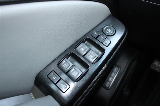 Photo of 2019 Black Chevrolet Suburban