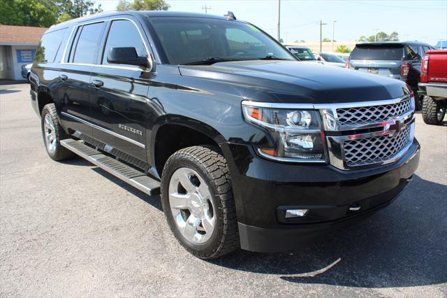 Photo of 2019 Black Chevrolet Suburban