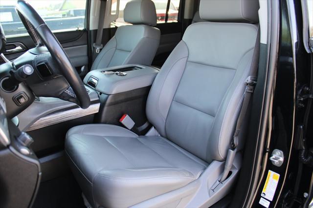 Photo of 2019 Black Chevrolet Suburban