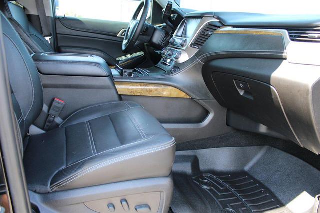 Photo of 2017 Onyx Black GMC Yukon XL