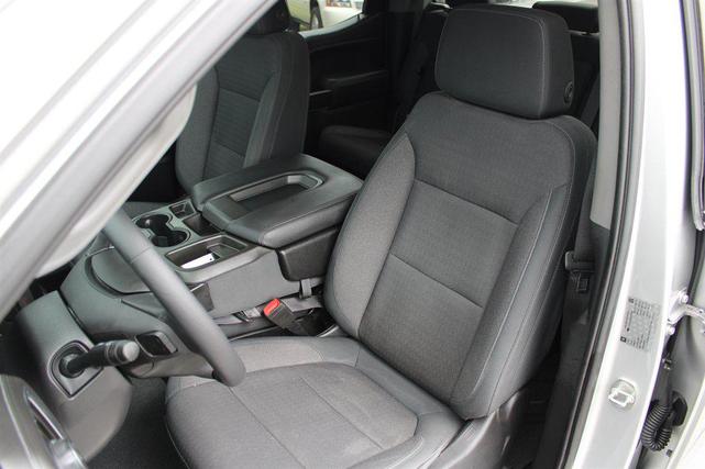 Photo of 2019 Silver Ice Metallic Chevrolet Silverado 1500